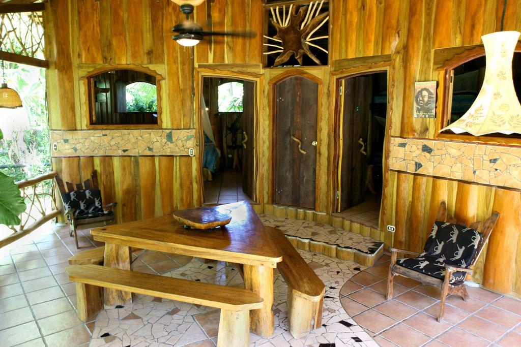 Hotel La Costa De Papito Puerto Viejo de Talamanca Екстер'єр фото
